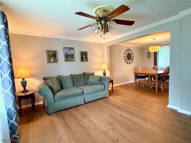 8861 Groveside Drive, Strongsville, OH 44136