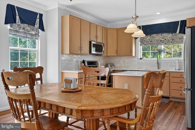 17565 BROOKVILLE CT, Round Hill, VA 20141