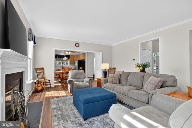 17565 BROOKVILLE CT, Round Hill, VA 20141