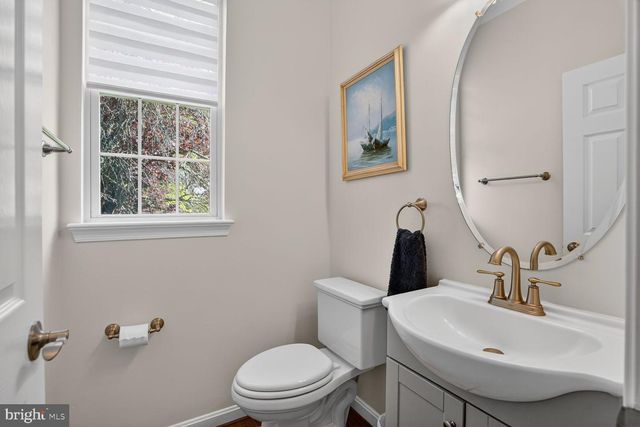 17565 BROOKVILLE CT, Round Hill, VA 20141