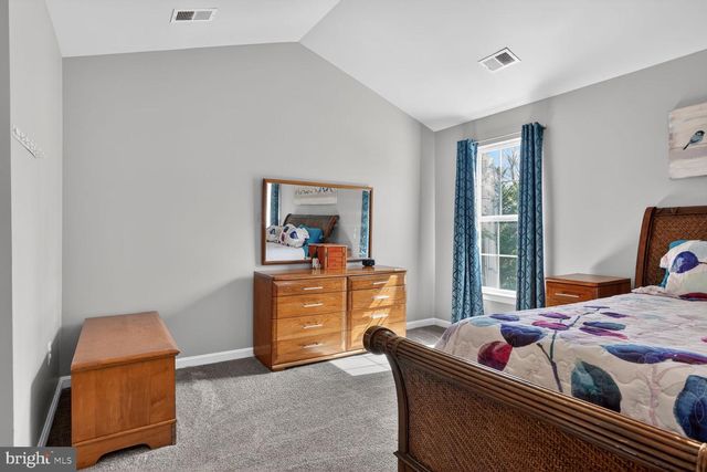 17565 BROOKVILLE CT, Round Hill, VA 20141