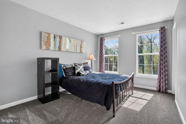17565 BROOKVILLE CT, Round Hill, VA 20141