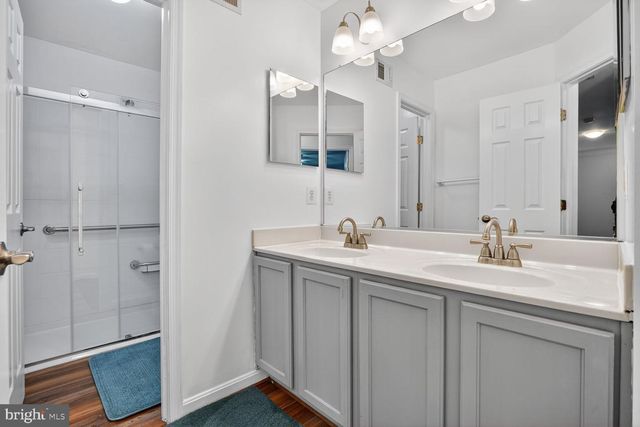 17565 BROOKVILLE CT, Round Hill, VA 20141