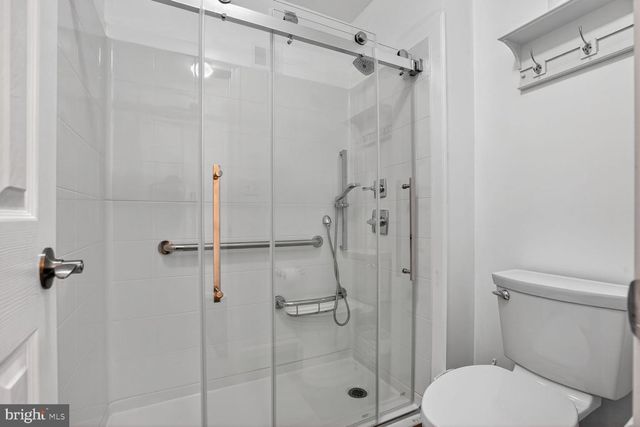 17565 BROOKVILLE CT, Round Hill, VA 20141