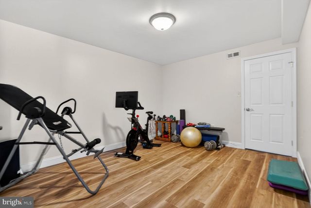 17565 BROOKVILLE CT, Round Hill, VA 20141