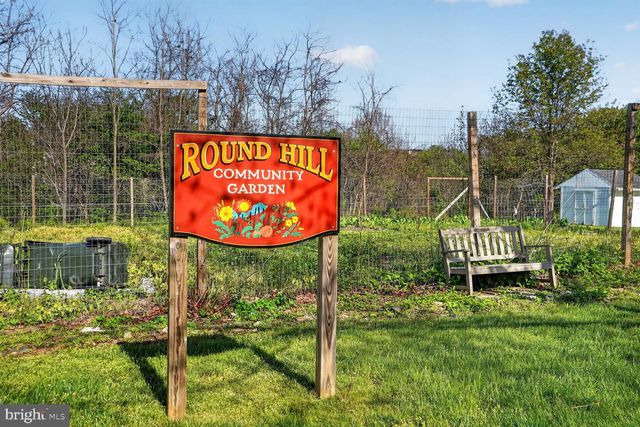 17565 BROOKVILLE CT, Round Hill, VA 20141