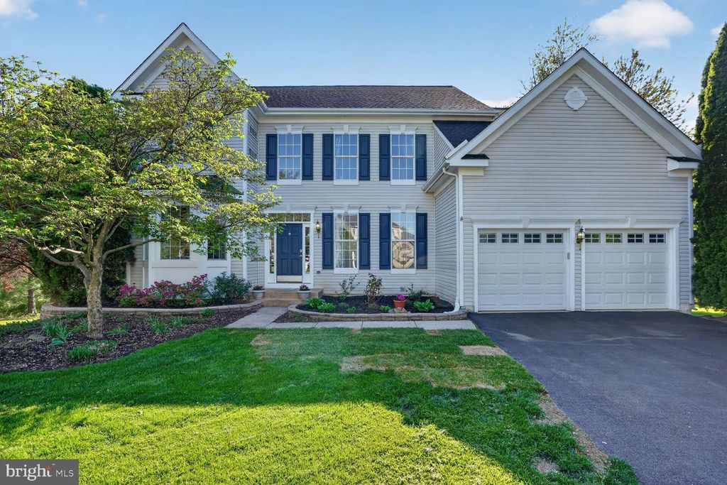 17565 BROOKVILLE CT, Round Hill, VA 20141