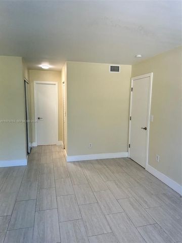 7920 Camino Real M 312, Miami, FL 33143