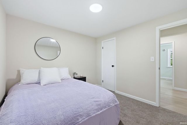 2132 Medford Drive, Fort Wayne, IN 46803