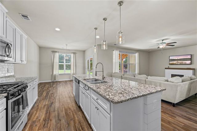 1912 Hymer Court, Monroe, GA 30656