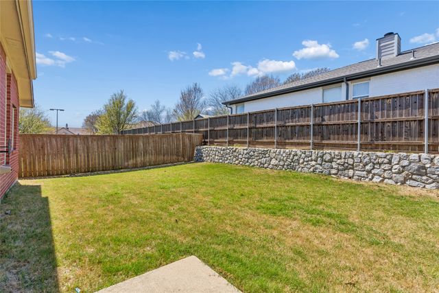 2305 Highridge Drive, Mckinney, TX 75071