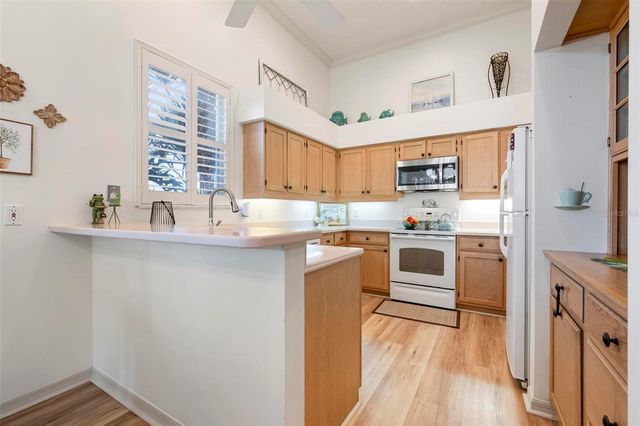 604 CROSSFIELD CIRCLE 31, Venice, FL 34293