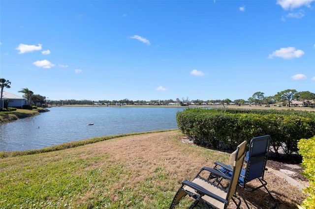 604 CROSSFIELD CIRCLE 31, Venice, FL 34293