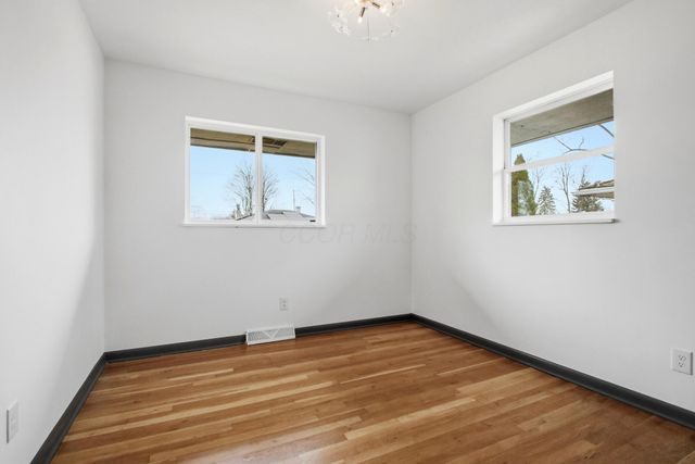 1275 Elaine Road, Columbus, OH 43227