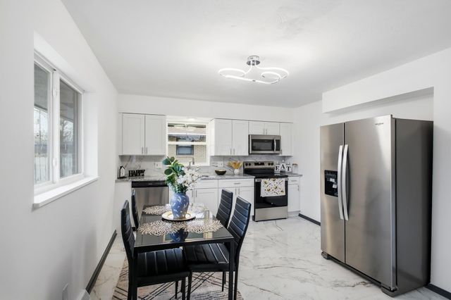 1275 Elaine Road, Columbus, OH 43227