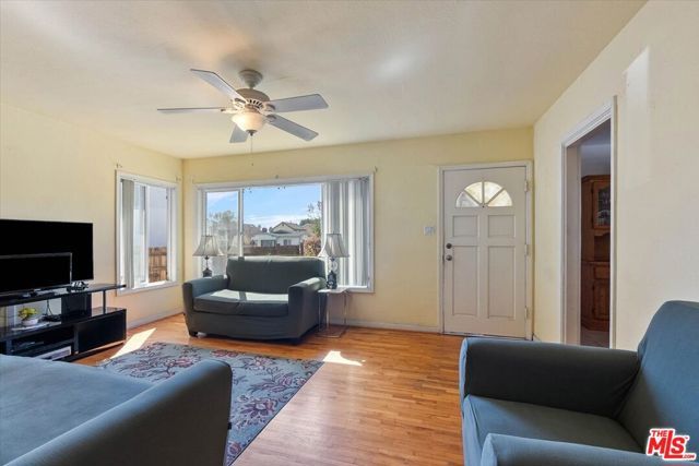 980 W Summerland Avenue, San Pedro (los Angeles), CA 90731