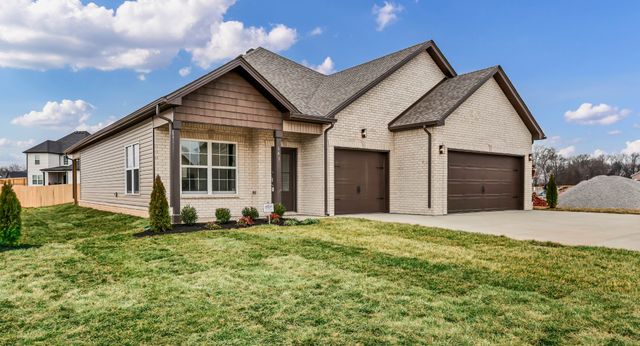 641 Woodrush Dr, Clarksville, TN 37040