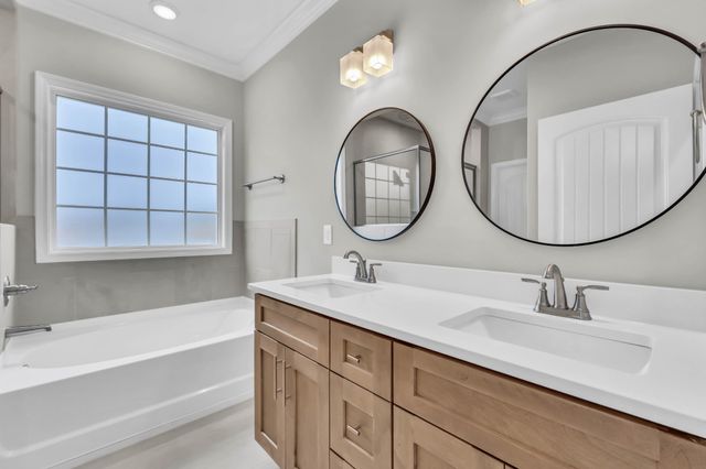 641 Woodrush Dr, Clarksville, TN 37040