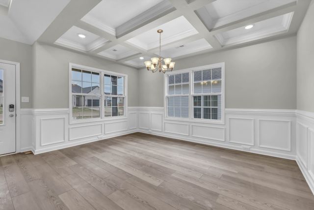 641 Woodrush Dr, Clarksville, TN 37040