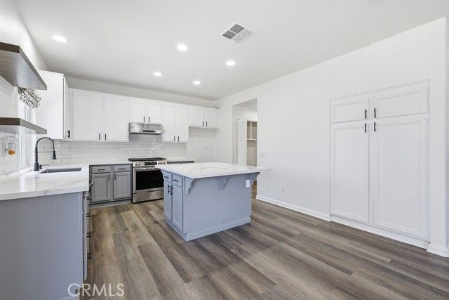 23470 Parkland Avenue, Moreno Valley, CA 92557