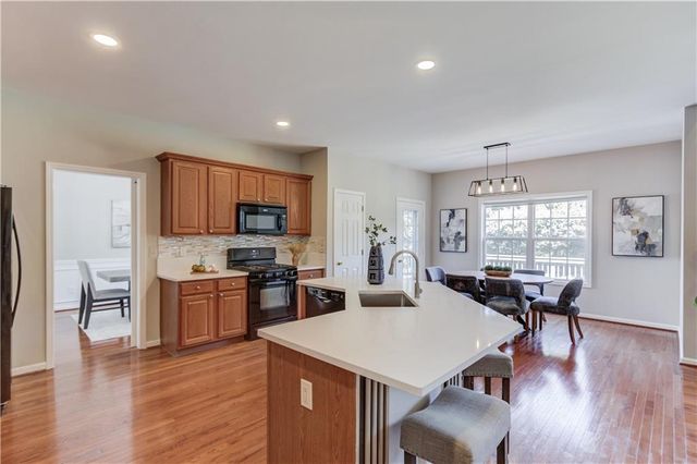 3671 Devenwood Way, Buford, GA 30519