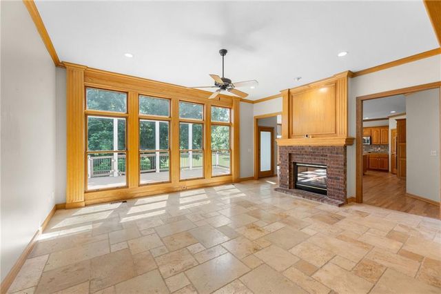 7447 Mize Road, Shawnee, KS 66227