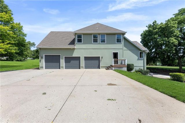7447 Mize Road, Shawnee, KS 66227