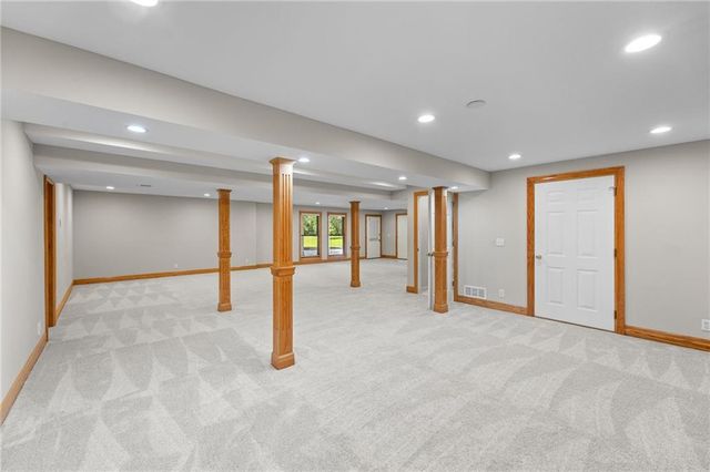7447 Mize Road, Shawnee, KS 66227
