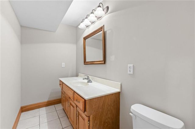 7447 Mize Road, Shawnee, KS 66227