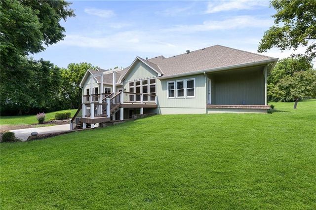 7447 Mize Road, Shawnee, KS 66227