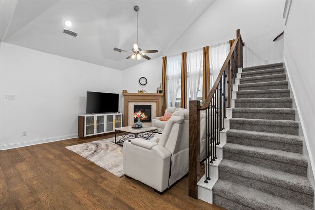 1431 Cypress Thorn Drive, Arlington, TX 76005