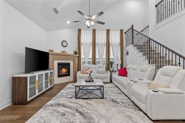 1431 Cypress Thorn Drive, Arlington, TX 76005