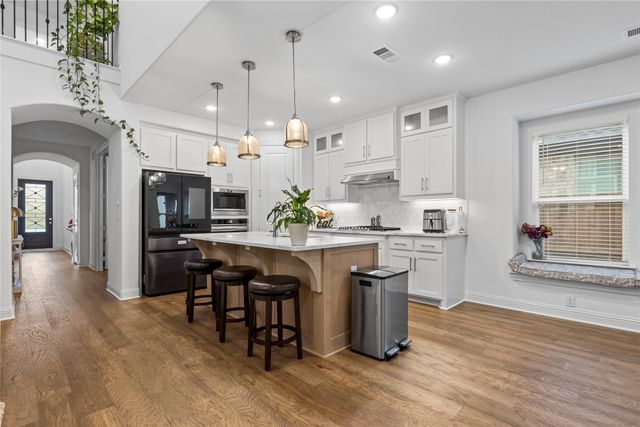 1431 Cypress Thorn Drive, Arlington, TX 76005