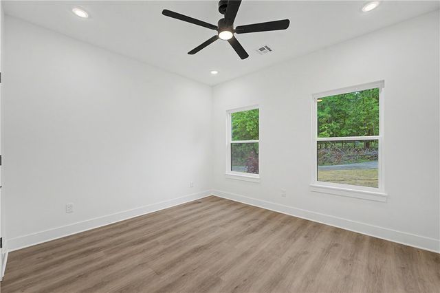 8 Borle Circle, Bella Vista, AR 72714