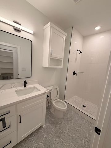 8 Borle Circle, Bella Vista, AR 72714