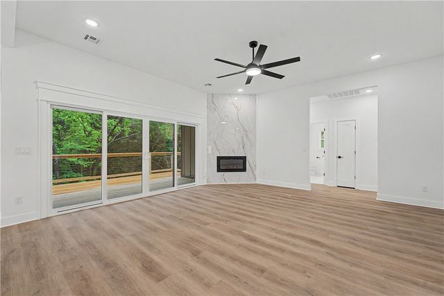 8 Borle Circle, Bella Vista, AR 72714
