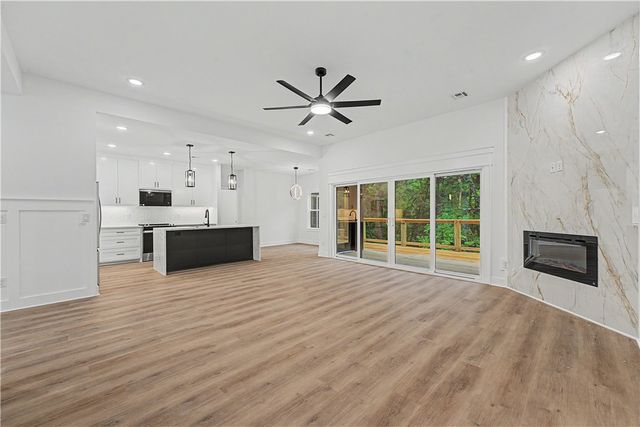 8 Borle Circle, Bella Vista, AR 72714