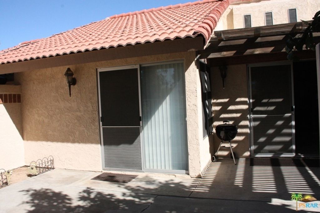 Image 4 of property listing at 49041 Eisenhower Drive, Indio, CA 92201