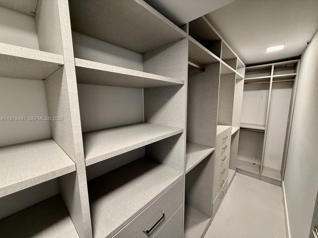 900 Bay Dr 524, Miami Beach, FL 33141