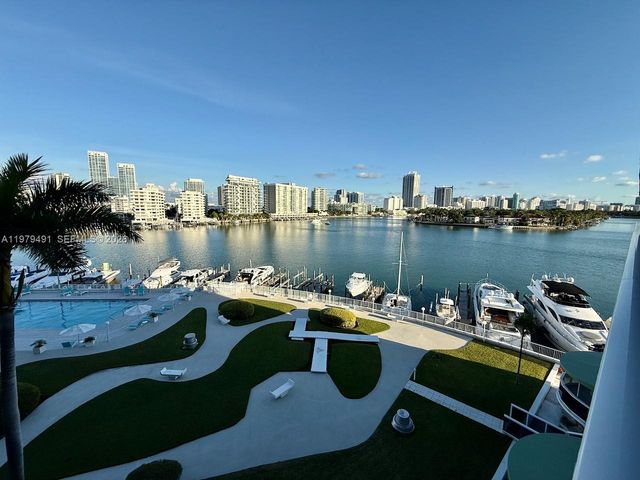 900 Bay Dr 524, Miami Beach, FL 33141