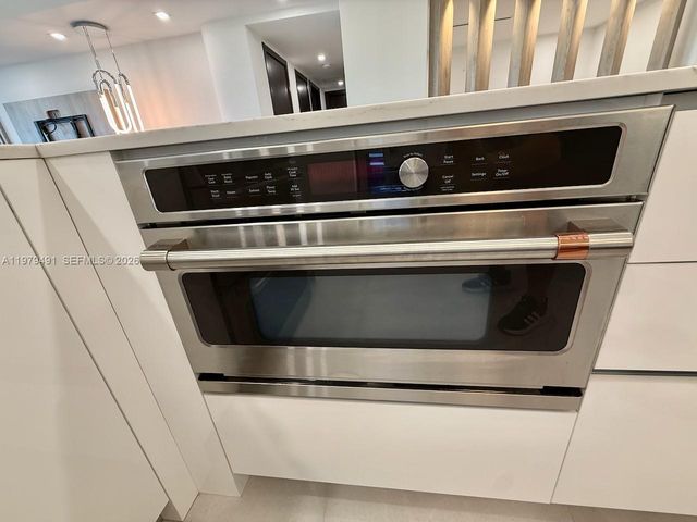 900 Bay Dr 524, Miami Beach, FL 33141