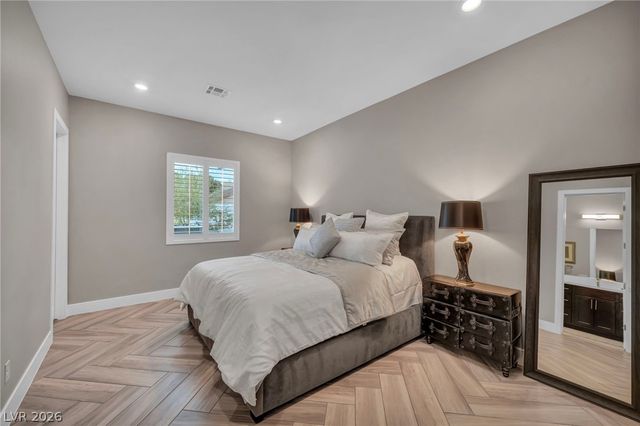 7780 Hickam Avenue, Las Vegas, NV 89129