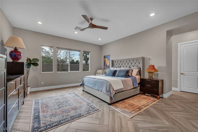 7780 Hickam Avenue, Las Vegas, NV 89129