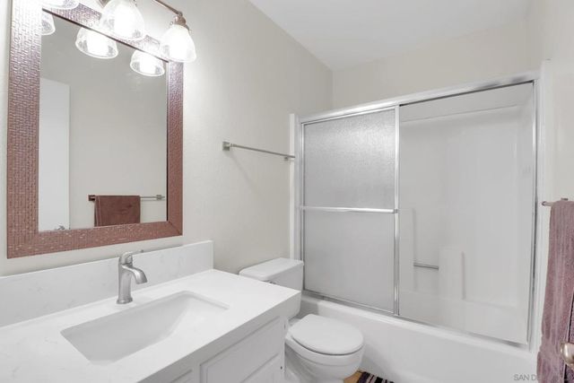 5665 Tumbleweed Way, Oceanside, CA 92057