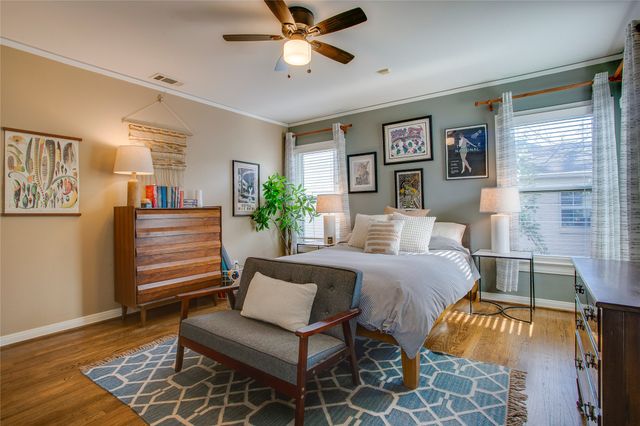 2442 Sunset Avenue, Dallas, TX 75211