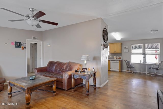 2200 N DELAWARE Drive OFC, Apache Junction, AZ 85120