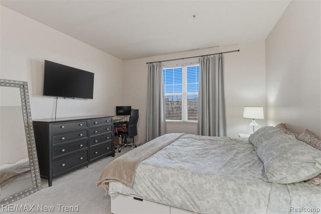 3270 Johanna Ware, Wixom, MI 48393