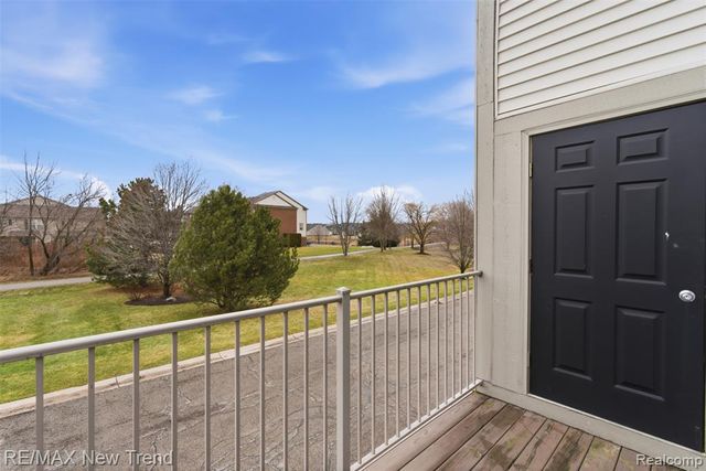 3270 Johanna Ware, Wixom, MI 48393