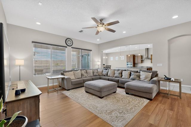 12200 Bear Valley Lane NW, Albuquerque, NM 87120