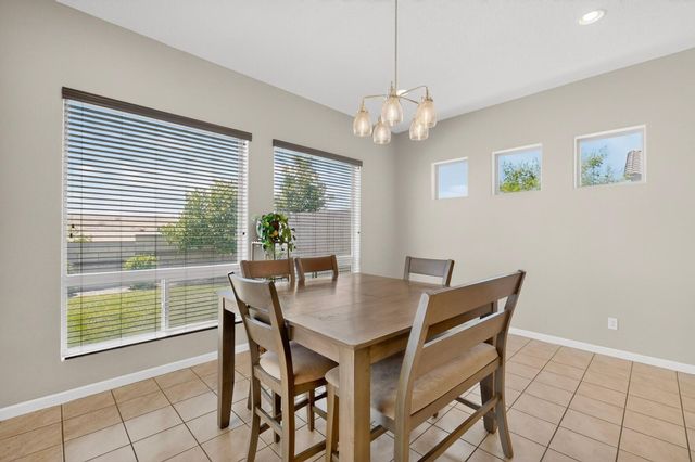 12200 Bear Valley Lane NW, Albuquerque, NM 87120